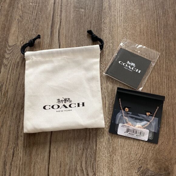 NEW Coach Gold-Tone Necklace & Earrings Set with Signature Drawstring Bag (NWT) - Picture 2 of 6